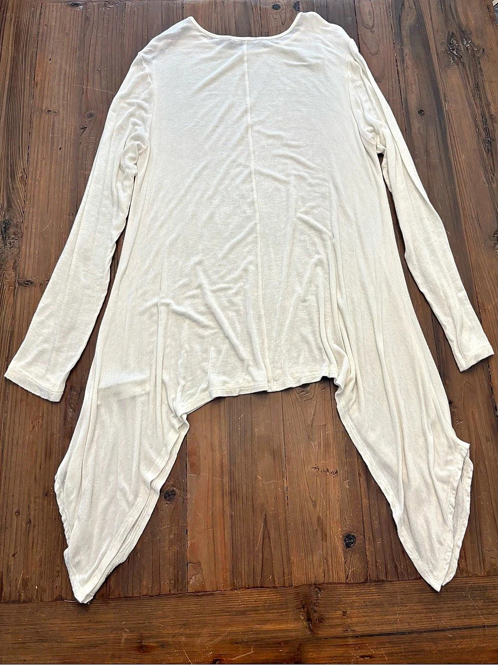 Forever 21 Off White Asymmetrical Handkerchief Hem Tunics Top - Size Large - Picture 2 of 7